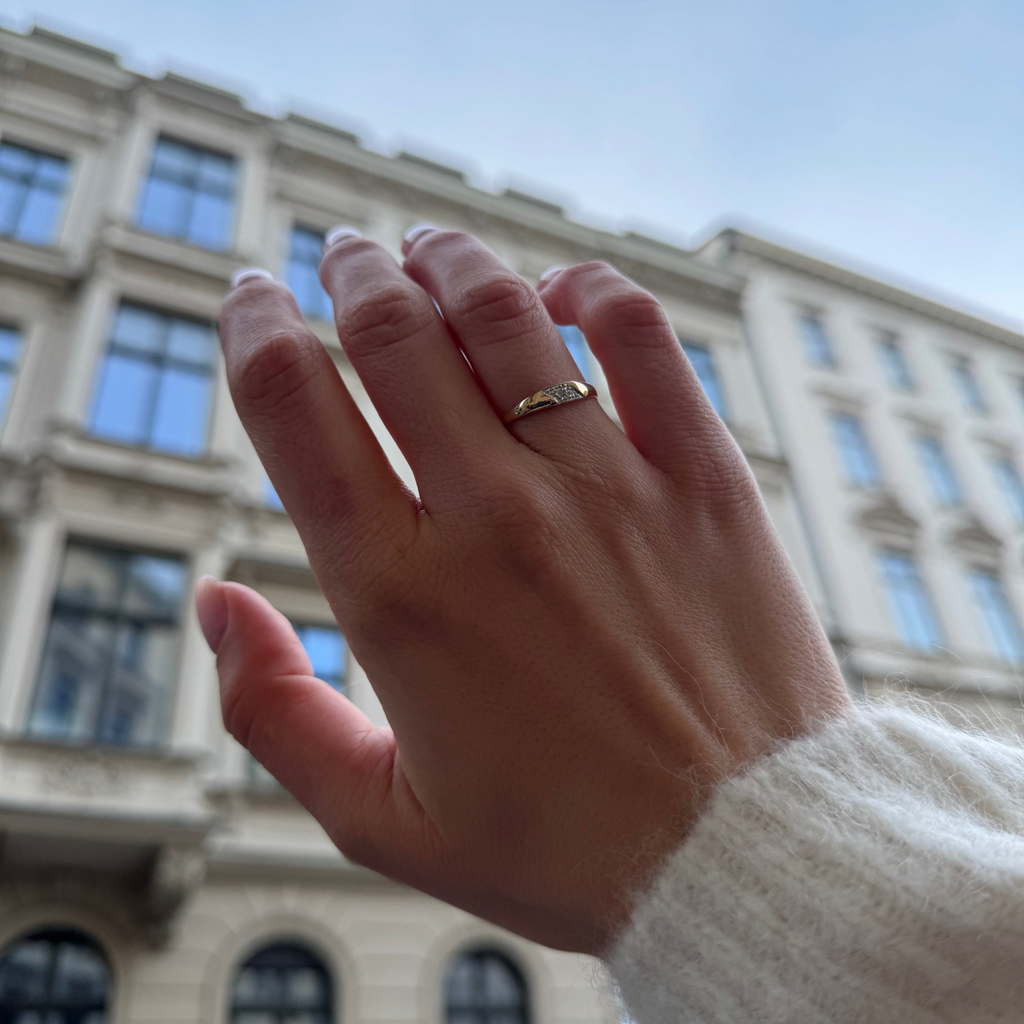 #8 - 333er GOLDRING MIT DIAMANT - RG 56